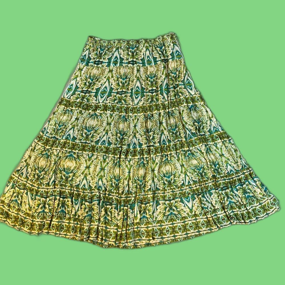 Maxi Long Crinkle Style Skirt, Multi Green, 16 size Elastic Waist, A-1